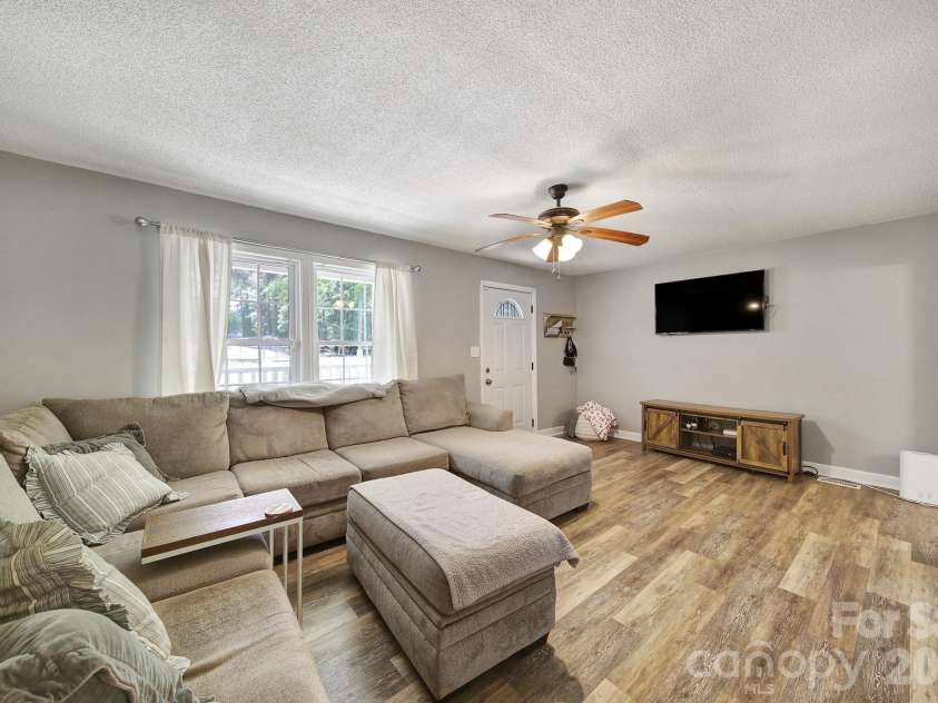 184 Fairhill Road, Heath Springs, SC 29058.  MLS# CAR4374753, YatesRealty ID 22102. 