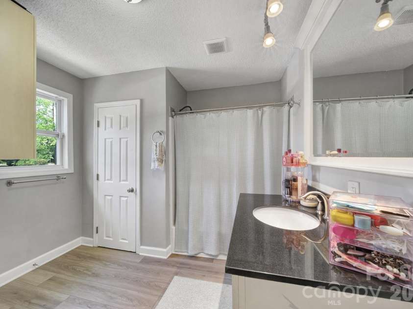 184 Fairhill Road, Heath Springs, SC 29058.  MLS# CAR4374753, YatesRealty ID 22102. 