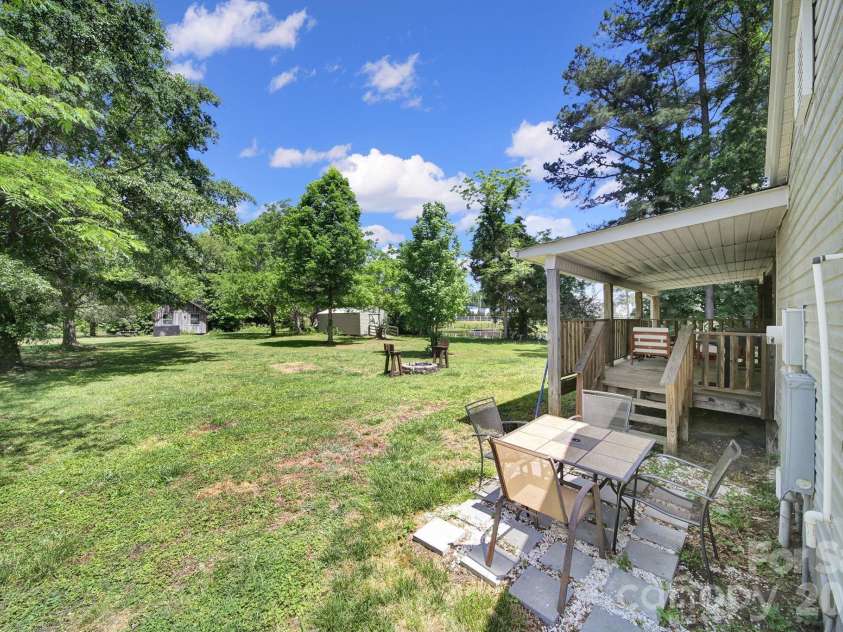 184 Fairhill Road, Heath Springs, SC 29058.  MLS# CAR4374753, YatesRealty ID 22102. 