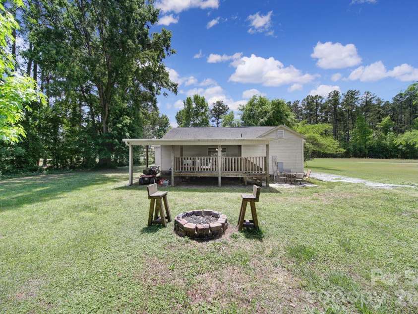 184 Fairhill Road, Heath Springs, SC 29058.  MLS# CAR4374753, YatesRealty ID 22102. 