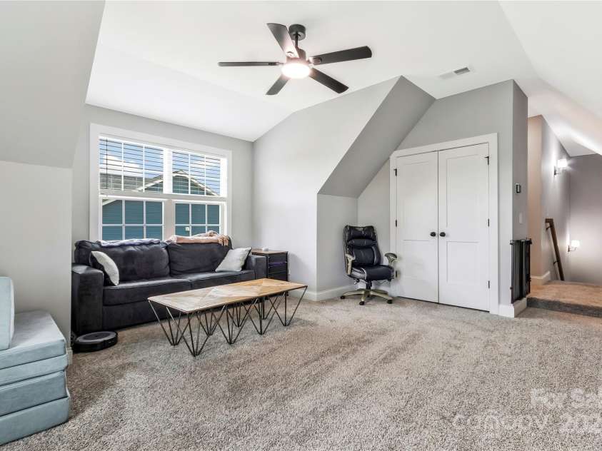 2119 Smith Road, Clover, SC 29710.  MLS# CAR4284824, YatesRealty ID 22104. 