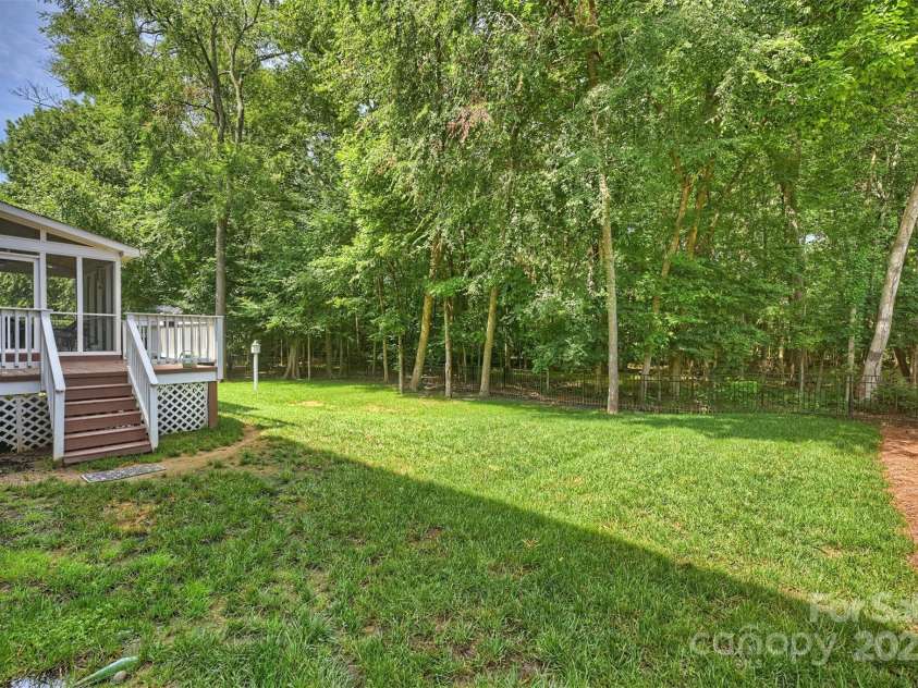 12644 Lahinch Court, Charlotte, NC 28277.  MLS# CAR4269283, YatesRealty ID 22106. 