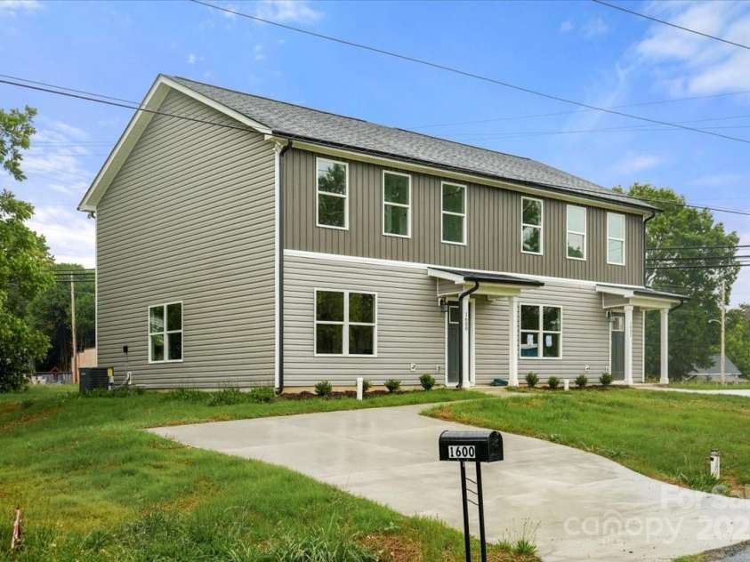 1600/1602 Bluff Street, Albemarle, NC 28001.  MLS# CAR4266528, YatesRealty ID 22107. 