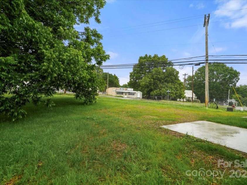 1600/1602 Bluff Street, Albemarle, NC 28001.  MLS# CAR4266528, YatesRealty ID 22107. 