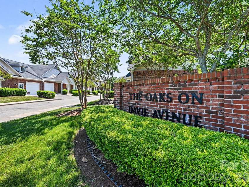 908 Davie Avenue, Statesville, NC 28677.  MLS# CAR4377914, YatesRealty ID 22108. Community Entrance