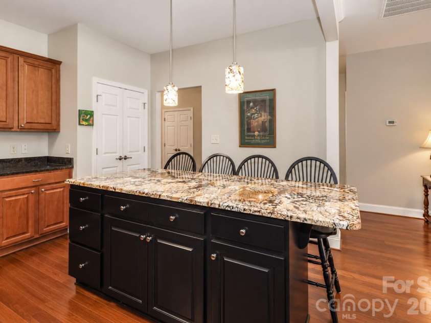 908 Davie Avenue, Statesville, NC 28677.  MLS# CAR4420203, YatesRealty ID 22108. 
