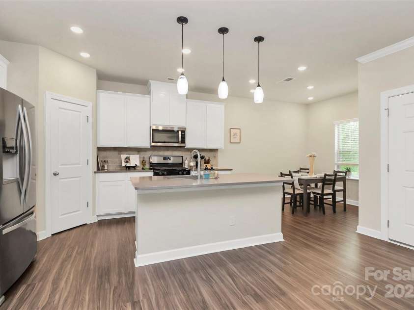 11733 Mesquite Road, Huntersville, NC 28078.  MLS# CAR4268624, YatesRealty ID 22109. 