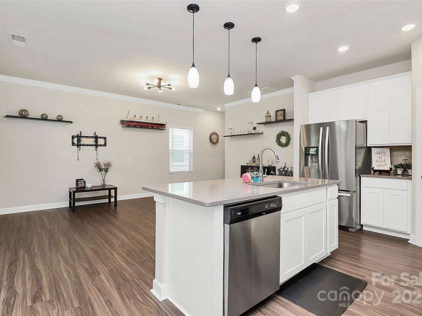 11733 Mesquite Road, Huntersville, NC 28078.  MLS# CAR4268624, YatesRealty ID 22109. 