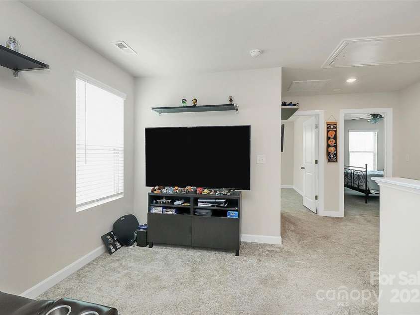 11733 Mesquite Road, Huntersville, NC 28078.  MLS# CAR4268624, YatesRealty ID 22109. 