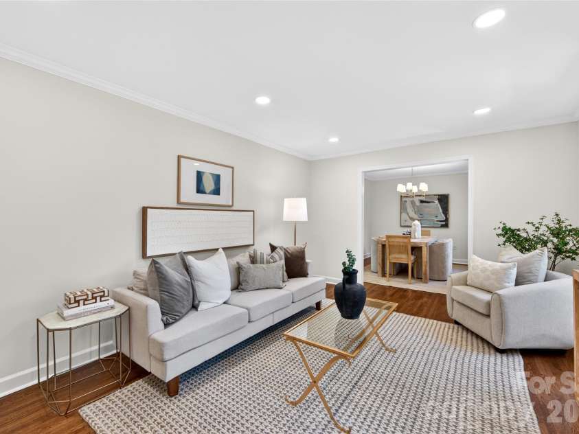 3338 Stocktie Road, Charlotte, NC 28210.  MLS# CAR4379362, YatesRealty ID 22109. 