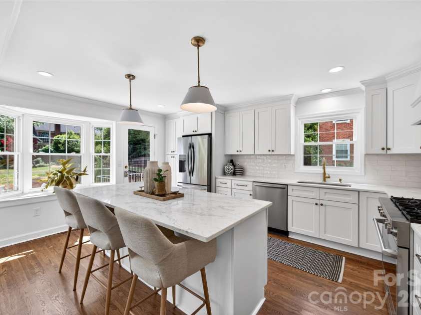 3338 Stocktie Road, Charlotte, NC 28210.  MLS# CAR4379362, YatesRealty ID 22109. 