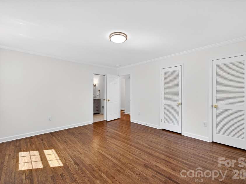 3338 Stocktie Road, Charlotte, NC 28210.  MLS# CAR4379362, YatesRealty ID 22109. 