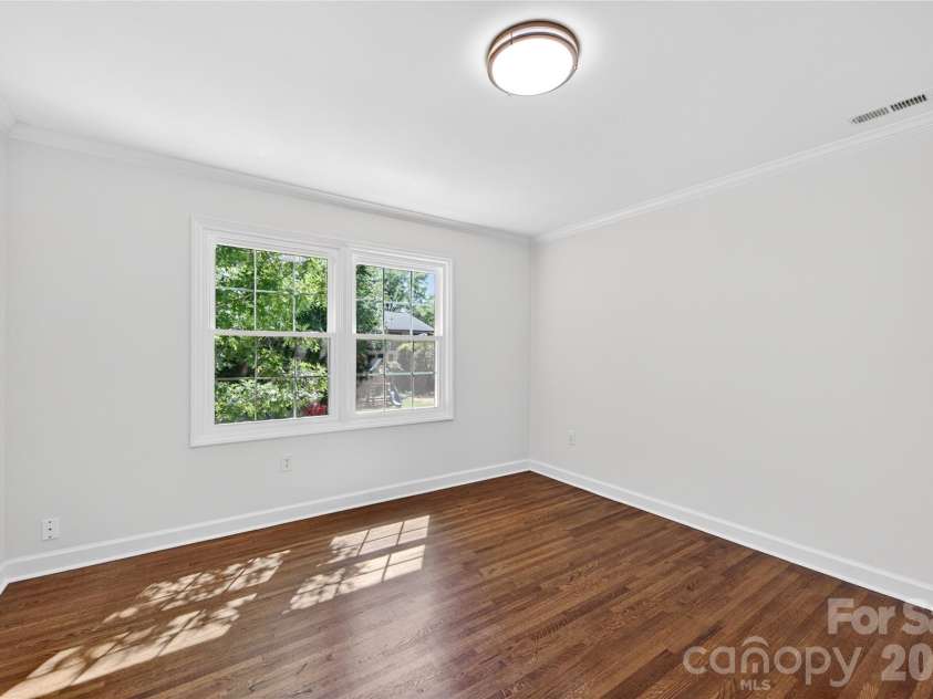 3338 Stocktie Road, Charlotte, NC 28210.  MLS# CAR4379362, YatesRealty ID 22109. 