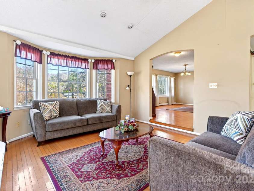 106 Chapel Street, Spruce Pine, NC 28777.  MLS# CAR4248002, YatesRealty ID 2211. 