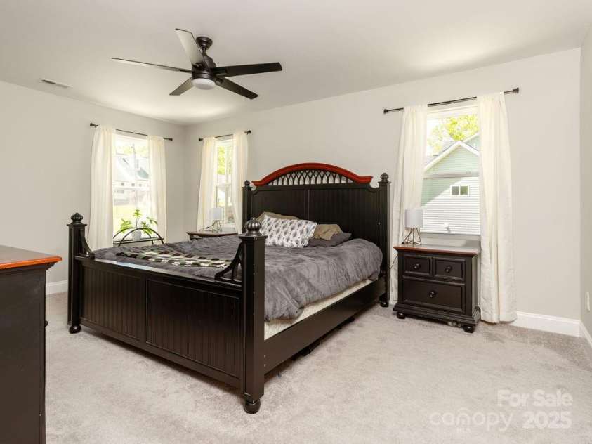 2313 Glenwood Street, Kannapolis, NC 28083.  MLS# CAR4244370, YatesRealty ID 22110. 