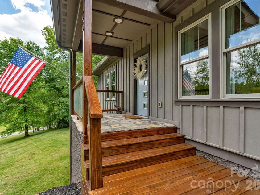 44 Sluder Branch Road, Leicester, NC 28748.  MLS# CAR4381971, YatesRealty ID 22110. 