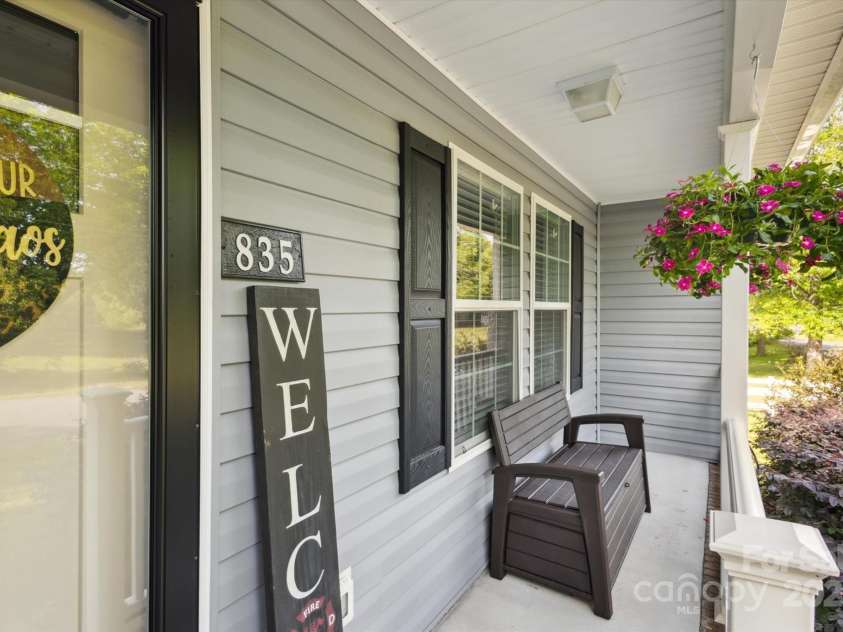 835 Jet Street, Kannapolis, NC 28081.  MLS# CAR4260639, YatesRealty ID 22111. 