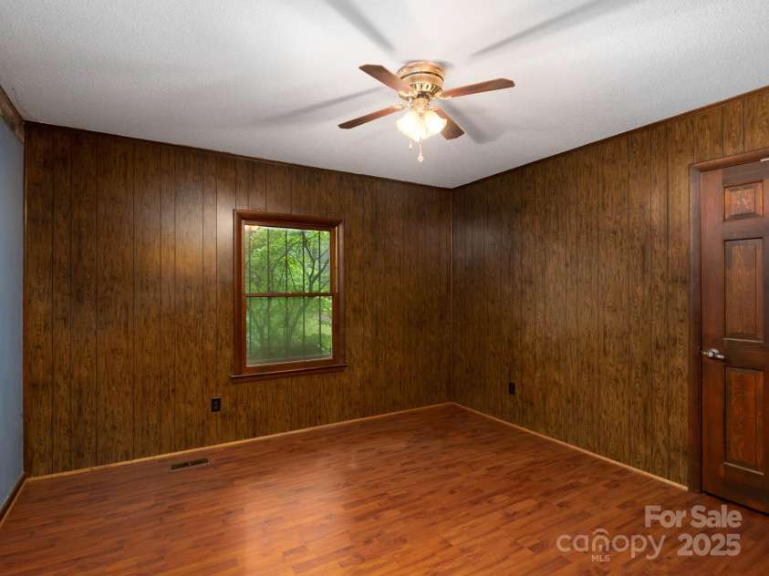 5109 Goldcrest Drive, Indian Trail, NC 28079.  MLS# CAR4265606, YatesRealty ID 22113. 