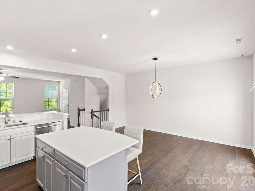 4248 Audubon Park Drive, Charlotte, NC 28217.  MLS# CAR4330051, YatesRealty ID 22114. 