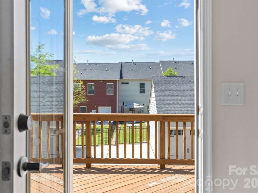 4248 Audubon Park Drive, Charlotte, NC 28217.  MLS# CAR4330051, YatesRealty ID 22114. Virtually Staged