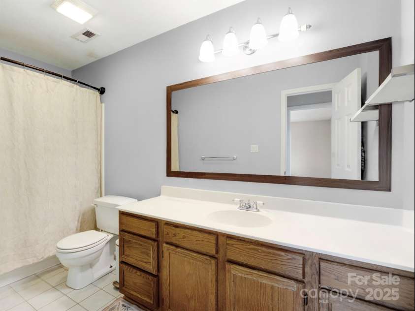 9121 Kings Canyon Drive, Charlotte, NC 28210.  MLS# CAR4264928, YatesRealty ID 22114. Virtual bedroom