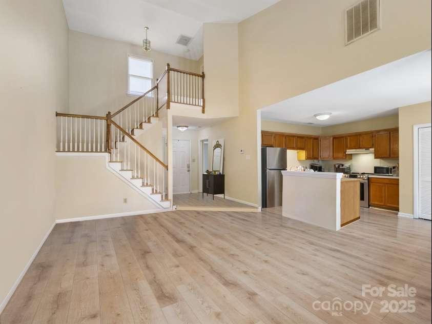 9121 Kings Canyon Drive, Charlotte, NC 28210.  MLS# CAR4264928, YatesRealty ID 22114. Virtual great room/kitchen
