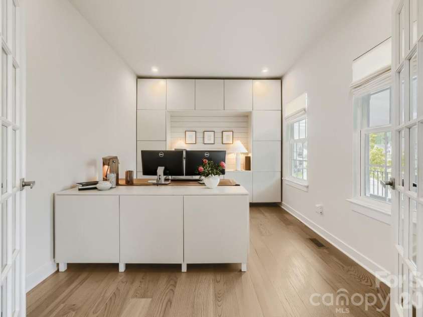 11126 Sound Road, Davidson, NC 28036.  MLS# CAR4379967, YatesRealty ID 22115. 