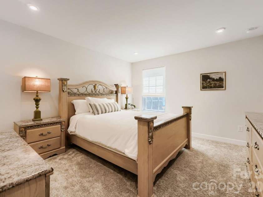 11126 Sound Road, Davidson, NC 28036.  MLS# CAR4379967, YatesRealty ID 22115. 