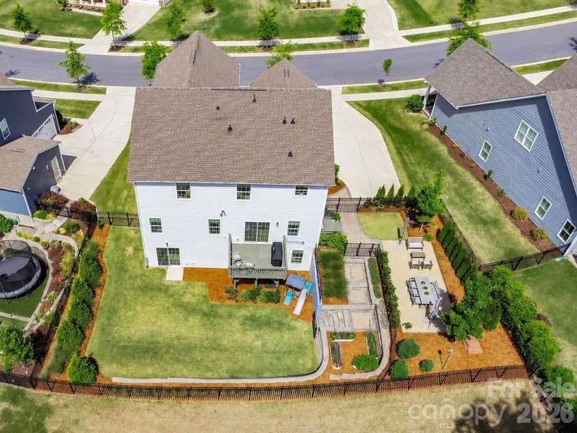 11126 Sound Road, Davidson, NC 28036.  MLS# CAR4379967, YatesRealty ID 22115. 