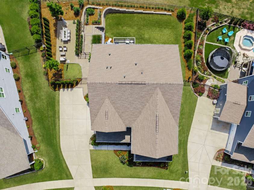 11126 Sound Road, Davidson, NC 28036.  MLS# CAR4379967, YatesRealty ID 22115. 