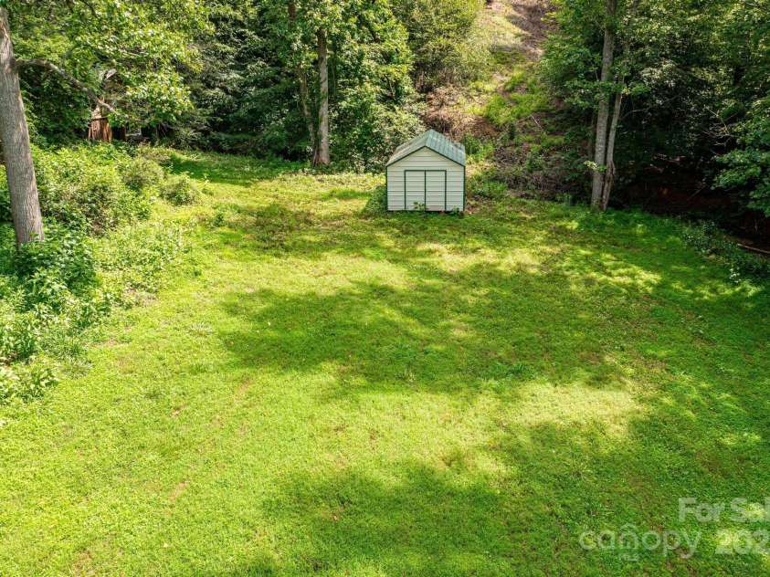 5595 Cloverfield Place, Boomer, NC 28606.  MLS# CAR4265355, YatesRealty ID 22115. 