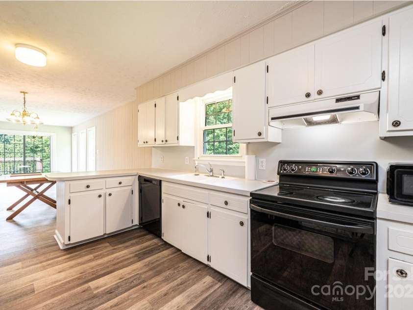 5595 Cloverfield Place, Boomer, NC 28606.  MLS# CAR4265355, YatesRealty ID 22115. 