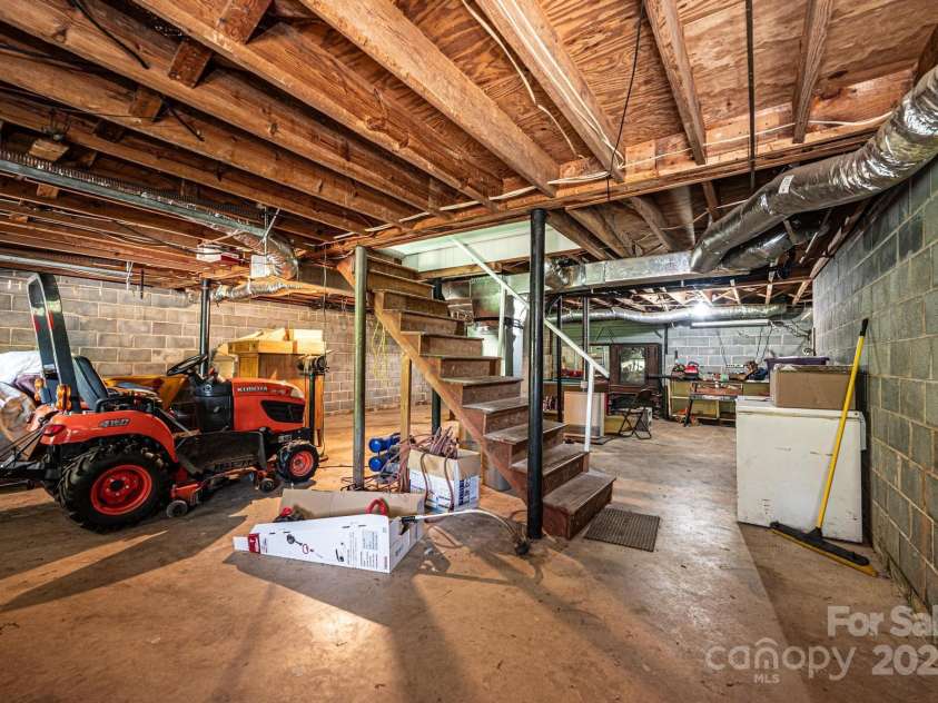 5595 Cloverfield Place, Boomer, NC 28606.  MLS# CAR4265355, YatesRealty ID 22115. 