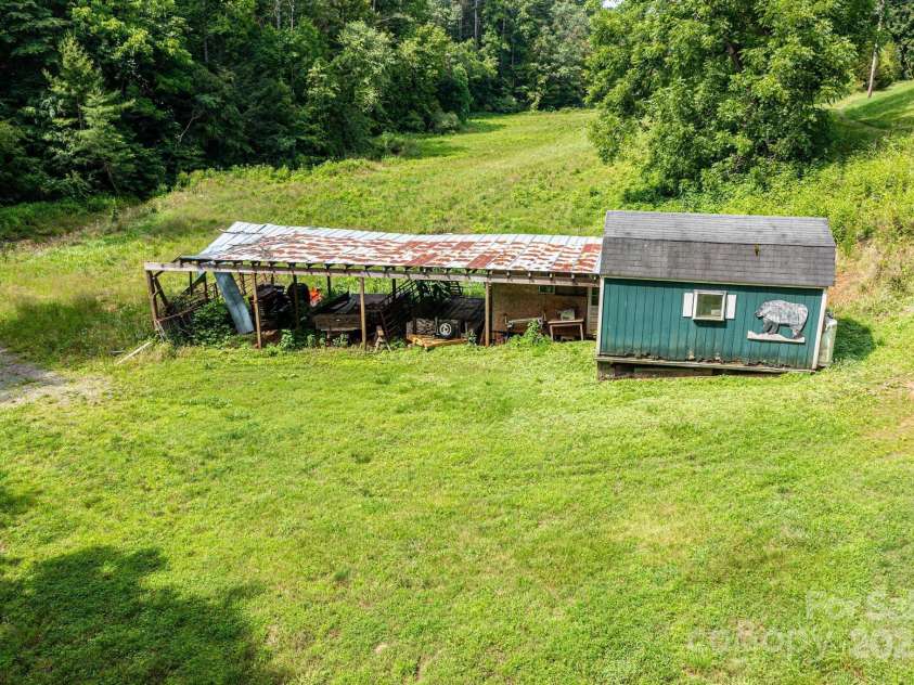 5595 Cloverfield Place, Boomer, NC 28606.  MLS# CAR4265355, YatesRealty ID 22115. 