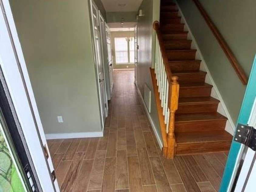 1141 Cureton Place, Charlotte, NC 28217.  MLS# CAR4381082, YatesRealty ID 22116. 