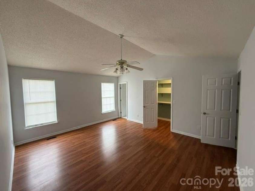 1141 Cureton Place, Charlotte, NC 28217.  MLS# CAR4381082, YatesRealty ID 22116. 