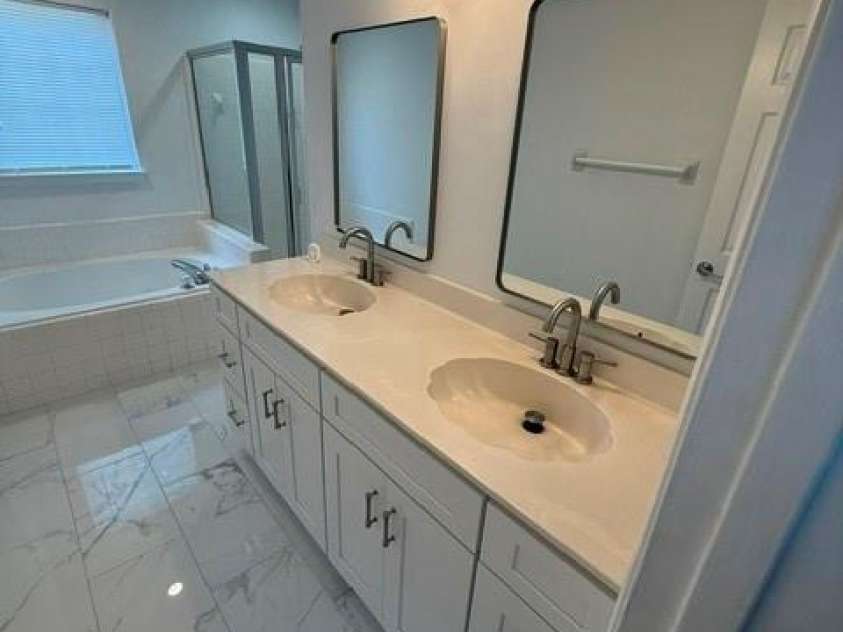 1141 Cureton Place, Charlotte, NC 28217.  MLS# CAR4381082, YatesRealty ID 22116. 