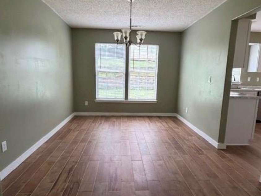 1141 Cureton Place, Charlotte, NC 28217.  MLS# CAR4381082, YatesRealty ID 22116. 