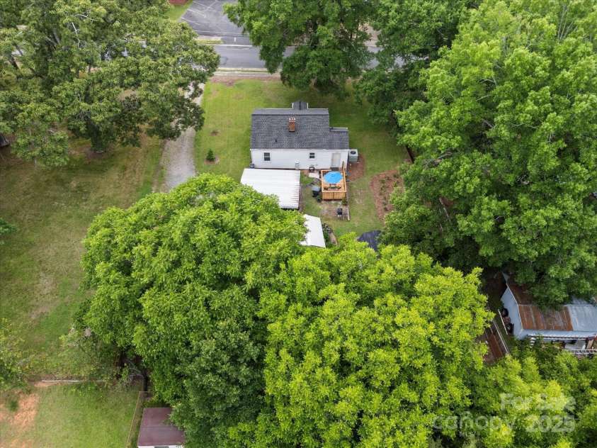 206 Charlotte Street, York, SC 29745.  MLS# CAR4268204, YatesRealty ID 22117. 