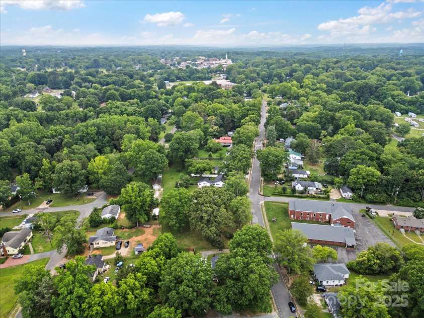 206 Charlotte Street, York, SC 29745.  MLS# CAR4268204, YatesRealty ID 22117. 