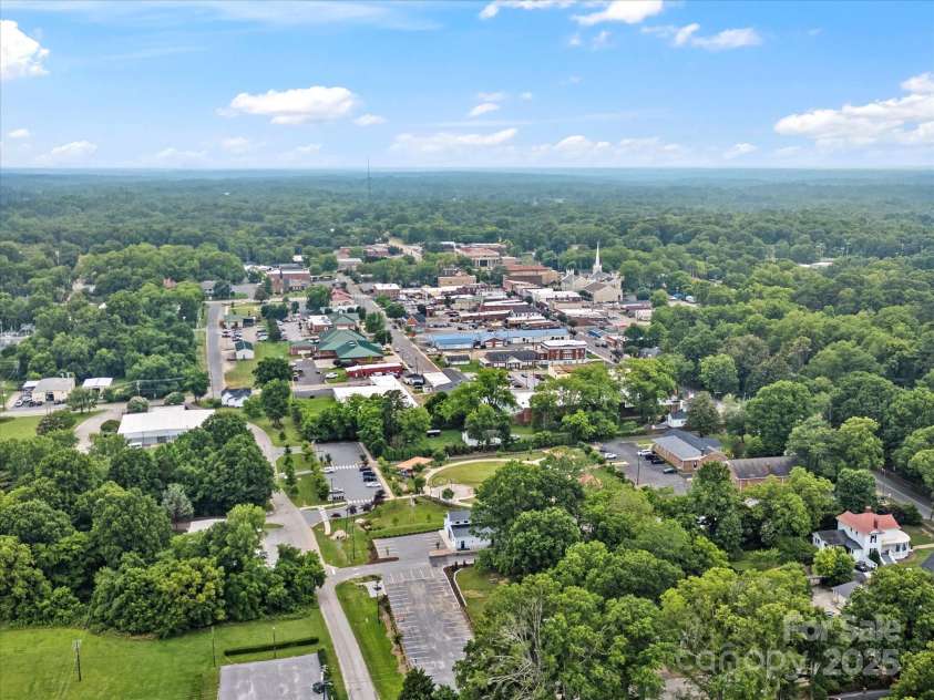 206 Charlotte Street, York, SC 29745.  MLS# CAR4268204, YatesRealty ID 22117. 