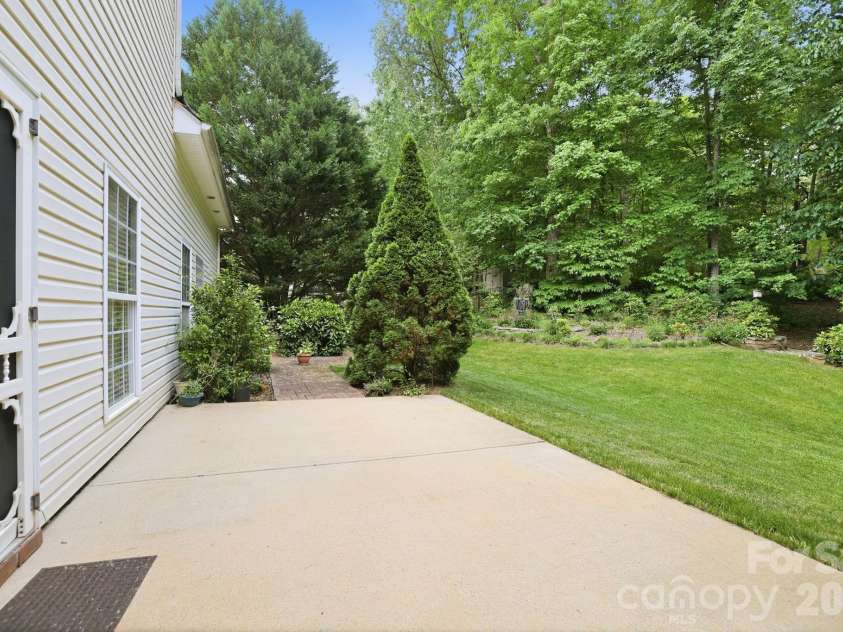 445 Buttermere Road, Fort Mill, SC 29715.  MLS# CAR4372934, YatesRealty ID 22119. 