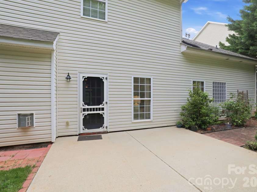 445 Buttermere Road, Fort Mill, SC 29715.  MLS# CAR4372934, YatesRealty ID 22119. 