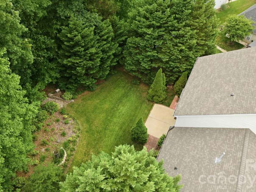 445 Buttermere Road, Fort Mill, SC 29715.  MLS# CAR4372934, YatesRealty ID 22119. 