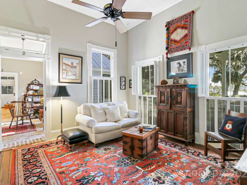 131 Pritchard Street, Bluffton, SC 29910.  MLS# CAR4214365, YatesRealty ID 2212. Heart of Pine Floors in many of the rooms