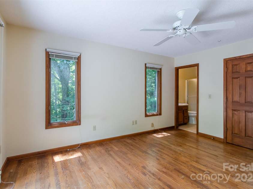 47 Tsitsi Court, Brevard, NC 28712.  MLS# CAR4282699, YatesRealty ID 2212. 