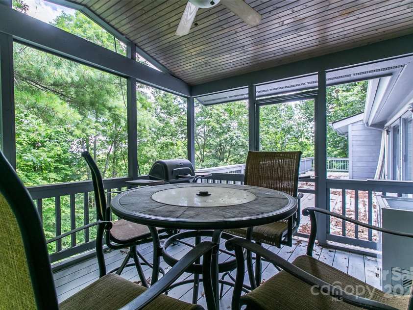 47 Tsitsi Court, Brevard, NC 28712.  MLS# CAR4282699, YatesRealty ID 2212. 
