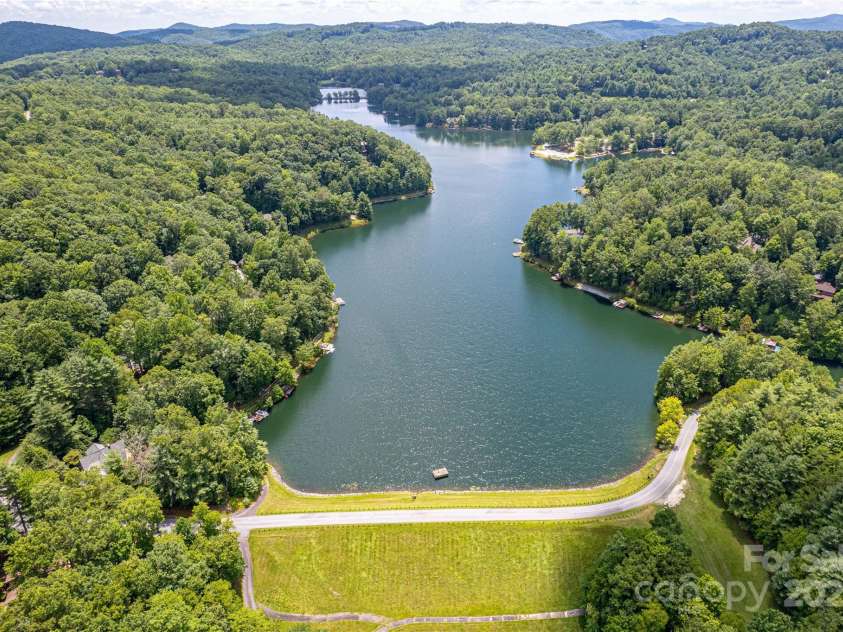 47 Tsitsi Court, Brevard, NC 28712.  MLS# CAR4282699, YatesRealty ID 2212. 