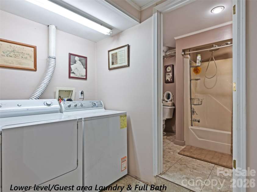 41 Vista Drive, Clyde, NC 28721.  MLS# CAR4378143, YatesRealty ID 22120. 