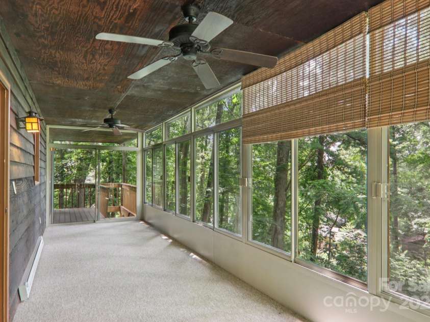 58 Oak Terrace, Arden, NC 28704.  MLS# CAR4269923, YatesRealty ID 22121. 